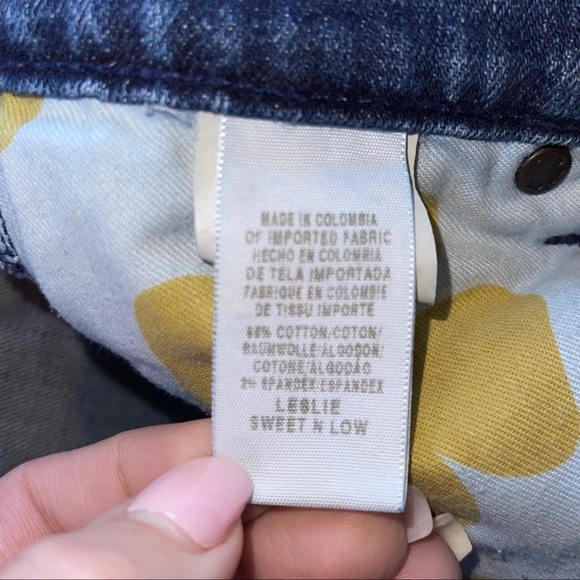 Lucky Brand Sweet N’ Low Boot Cut Jeans - Picture 11 of 12